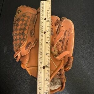 Mizuno Power Close 10” Tan Leather Baseball Glove 010199